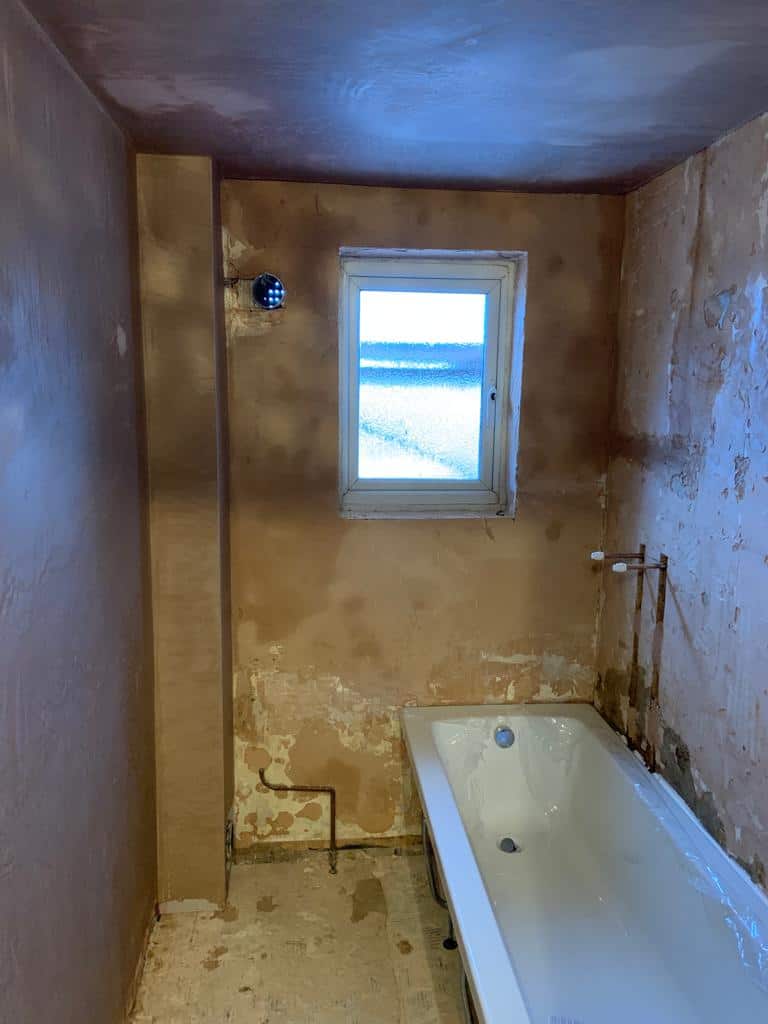 Bathroom refit for rental property in Bromsgrove helpfulplumber.co.uk